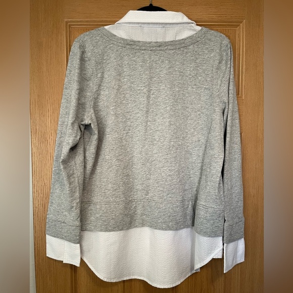 Tommy Hilfiger Long Sleeve Blouse in Stone Gray - Picture 10 of 11